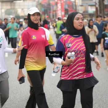 Runner Photo 4714782
