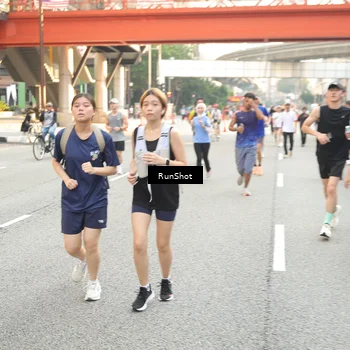 Runner Photo 4714836