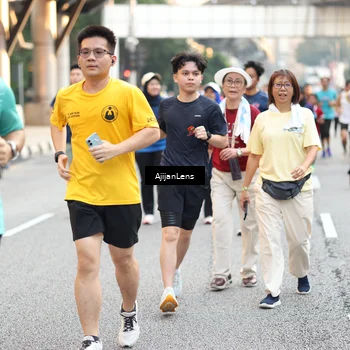 Runner Photo 4714875