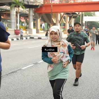 Runner Photo 4714896