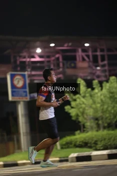 Runner Photo 4714919