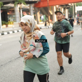 Runner Photo 4714930