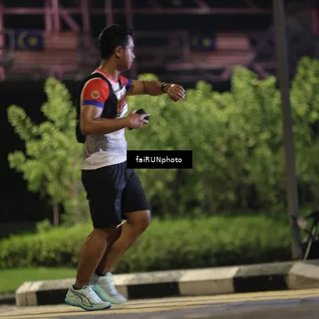 Runner Photo 4714976
