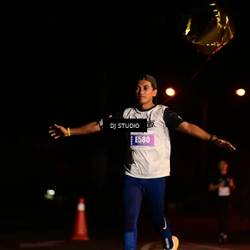 Runner Photo 4715003