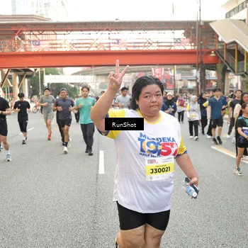 Runner Photo 4715024