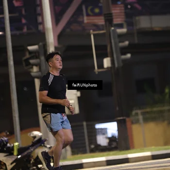 Runner Photo 4715050
