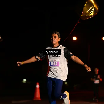 Runner Photo 4715095