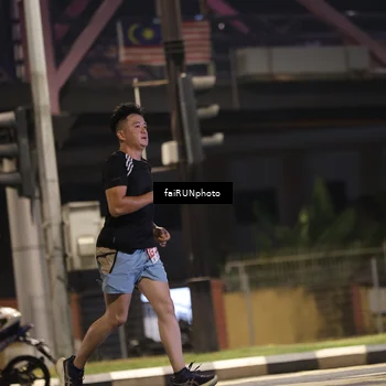 Runner Photo 4715115
