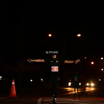 Runner Photo 4715153