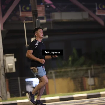 Runner Photo 4715159