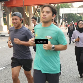 Runner Photo 4715166