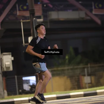 Runner Photo 4715170