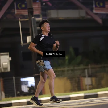 Runner Photo 4715188