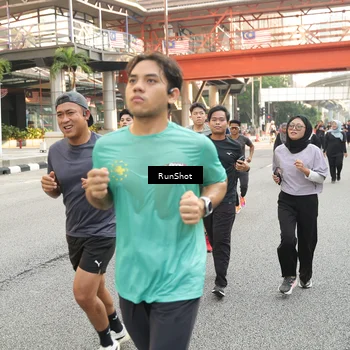 Runner Photo 4715196