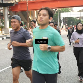 Runner Photo 4715205
