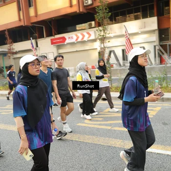 Runner Photo 4715374