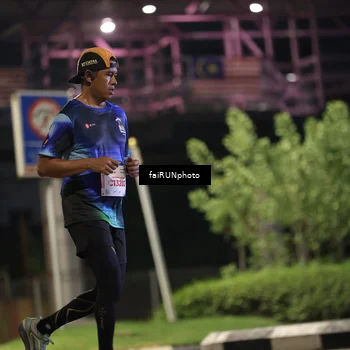 Runner Photo 4715378