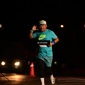 Runner Photo 4715435