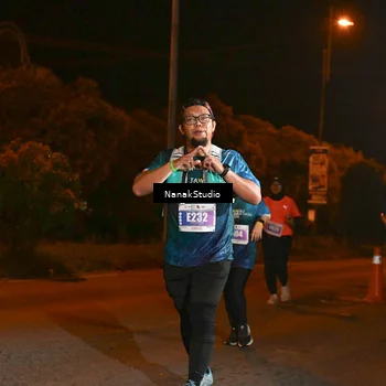 Runner Photo 4715442