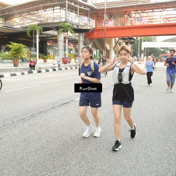 Runner Photo 4715470