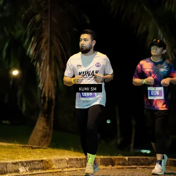 Runner Photo 4715478