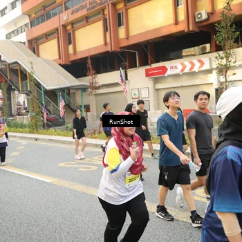 Runner Photo 4715488