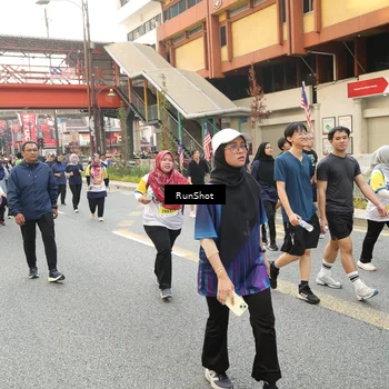 Runner Photo 4715537