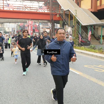 Runner Photo 4715555