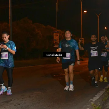 Runner Photo 4715568