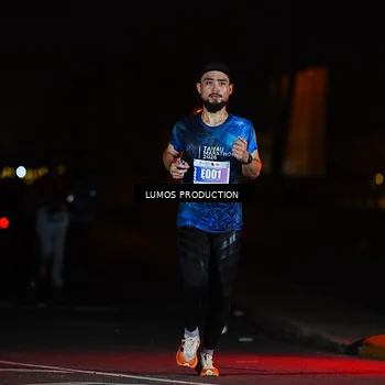 Runner Photo 4715597