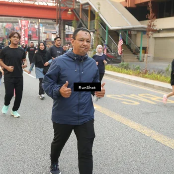 Runner Photo 4715612