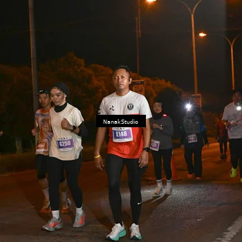 Runner Photo 4715614