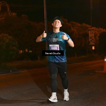 Runner Photo 4715616