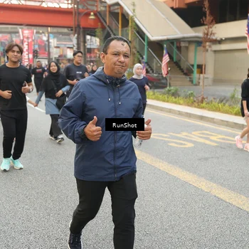 Runner Photo 4715620