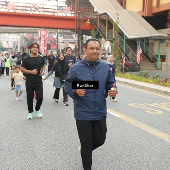 Runner Photo 4715632