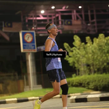 Runner Photo 4715635