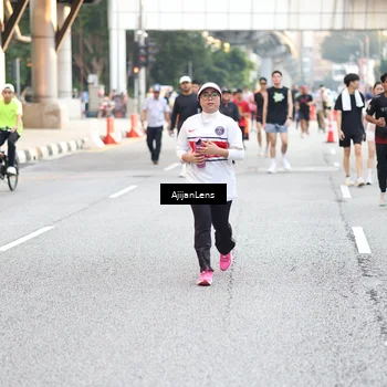 Runner Photo 4715678