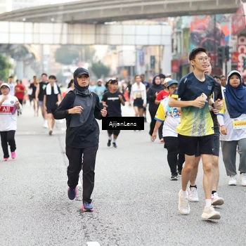Runner Photo 4715681