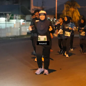 Runner Photo 4715692