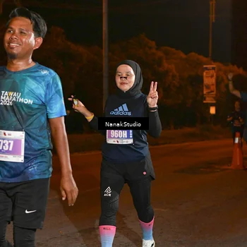 Runner Photo 4715698