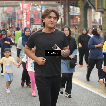 Runner Photo 4715704