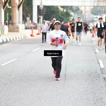 Runner Photo 4715709