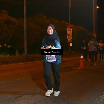 Runner Photo 4715718