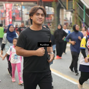 Runner Photo 4715755