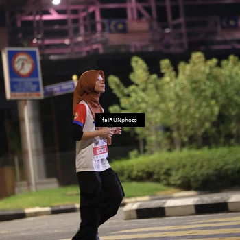 Runner Photo 4715770