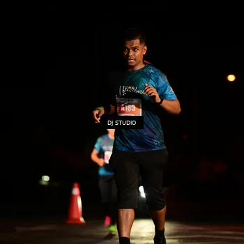 Runner Photo 4715785