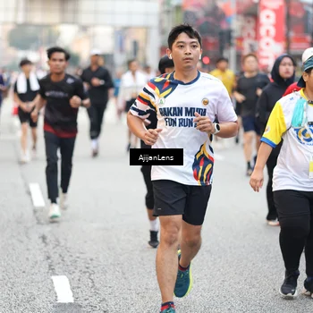 Runner Photo 4715791