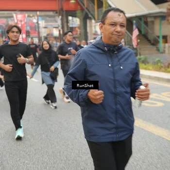 Runner Photo 4715818
