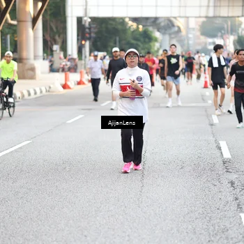 Runner Photo 4715846