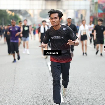 Runner Photo 4715878